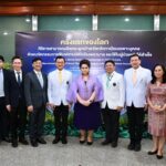 ครั้งแรกของโลก! ศิริราชผลิตกระดูกเบ้าสะโพกไทเทเนียมเฉพาะบุคคล ด้วยนวัตกรรมการพิมพ์สามมิติในรพ.และใช้ในผู้ป่วยจริงได้สำเร็จ