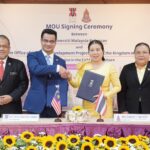 กปร. – ม.มาเลเซีย ลงนาม MOU แลกเปลี่ยนด้านเกษตรกรรมแลกเปลี่ยนเรียนรู้ ด้านเกษตรกรรม สร้างสะพานเชื่อมระหว่างสาขาวิชาและพรมแดน เป็นเวทีสำคัญในด้านวิชาการและขยายผล เพื่อประโยชน์สุขของประชาชนทั้ง 2 ประเทศ